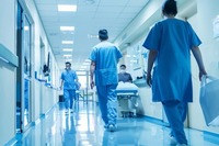 Dimissioni volontarie di medici e infermieri in aumento