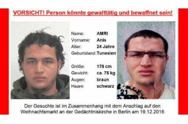 Strage di Berlino, è caccia al terrorista. Isis: "è un nostro soldato"