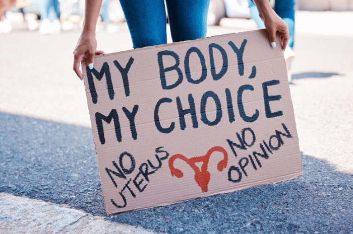 Difendendo il diritto all’aborto difendiamo libertà di pensiero
