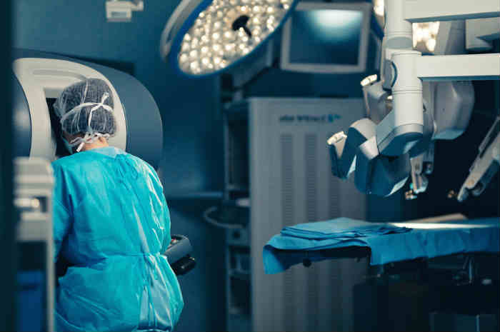 Chirurgia robotica, la telemanipolazione computer assistita