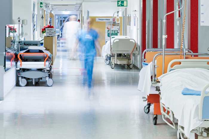 Mille euro in meno alle pensioni degli infermieri