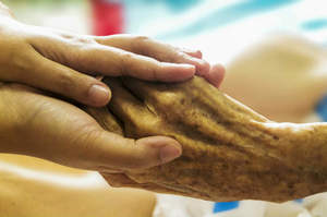 Anziani, le nuove linee guida dell'Oms per la cura integrata