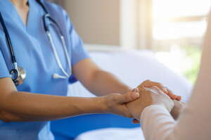 Competenze non tecniche dell’infermiere: comunicazione e decision making determinano qualità delle cure