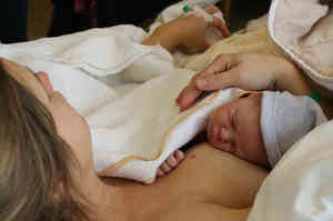 Kangaroo Mother Care (KMC) nel neonato pretermine