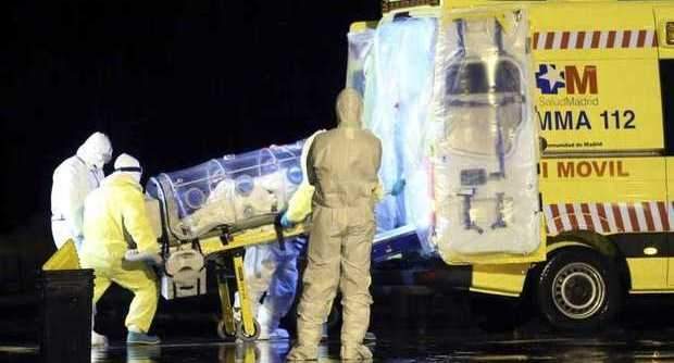 Ebola, primo caso di contagio in Europa: è un'Infermiera Spagnola