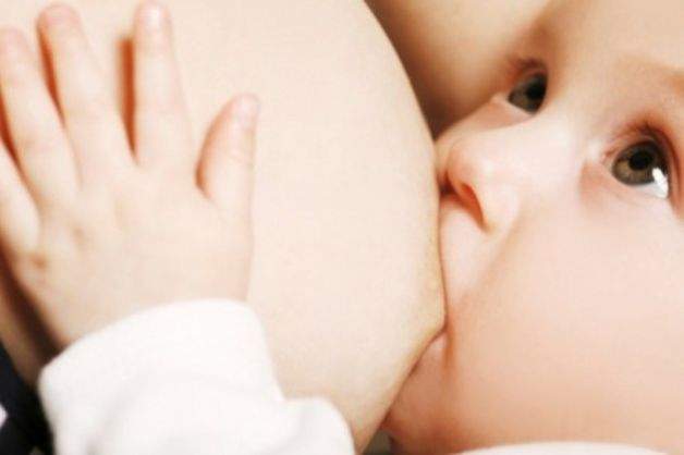 Mamme allattate al seno perché è il più bel regalo che fate ai vostri figli